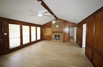6014 Lakeshore Dr in Rowlett, TX - Building Photo - Building Photo
