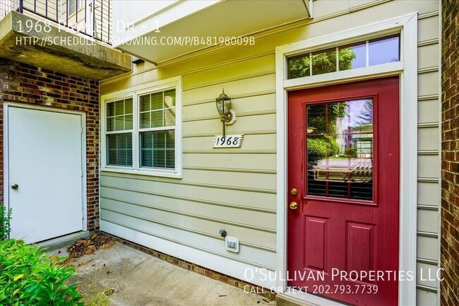 property at 1968 Pawlet Dr