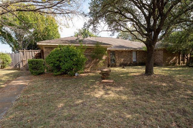 4810 Berridge Ln in Dallas, TX - Building Photo