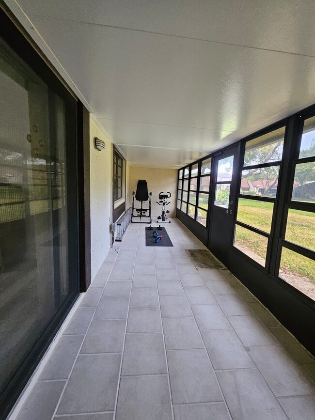 22576 Vistawood Way in Boca Raton, FL - Building Photo - Building Photo