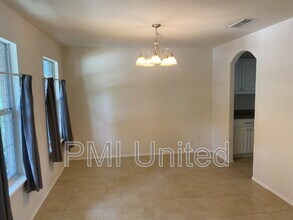3805 Oceanview Dr in Denton, TX - Building Photo - Building Photo