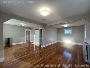 274 Chelsea St in Everett, MA - Building Photo - Building Photo