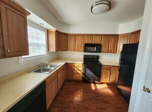 4200 Blue Teal Pl in Louisville, KY - Building Photo - Building Photo