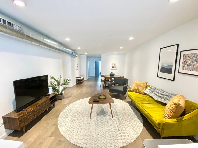 1436 N 7th St, Unit 2 in Philadelphia, PA - Foto de edificio - Building Photo