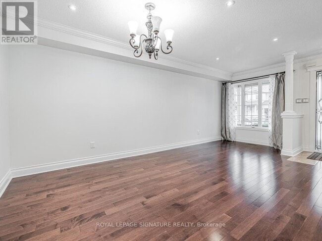 property at 118 Nahanni Dr
