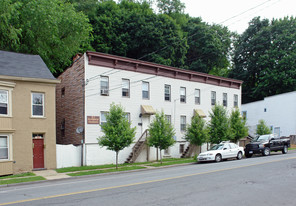 Mayhack Apartment in Troy, NY - Foto de edificio - Building Photo