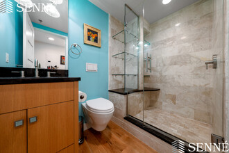 59 Commercial Wharf, Unit 5 in Boston, MA - Building Photo - Building Photo
