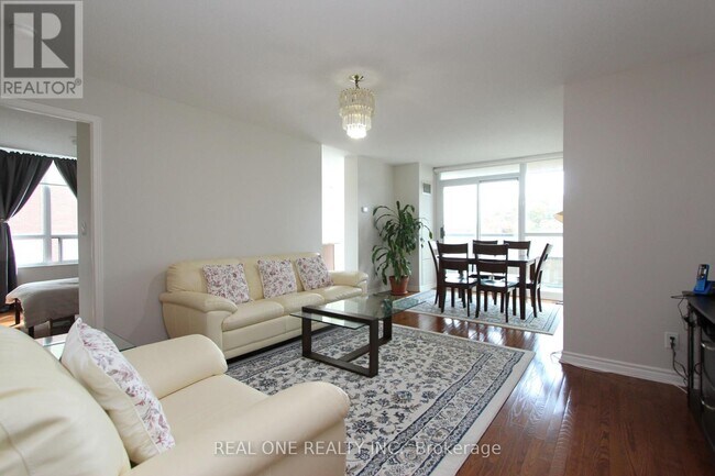 property at 68 Grangeway Ave