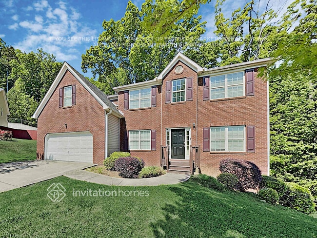 property at 1734 Dees Dr