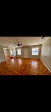 202 N Henry St in Lindale, TX - Building Photo - Building Photo