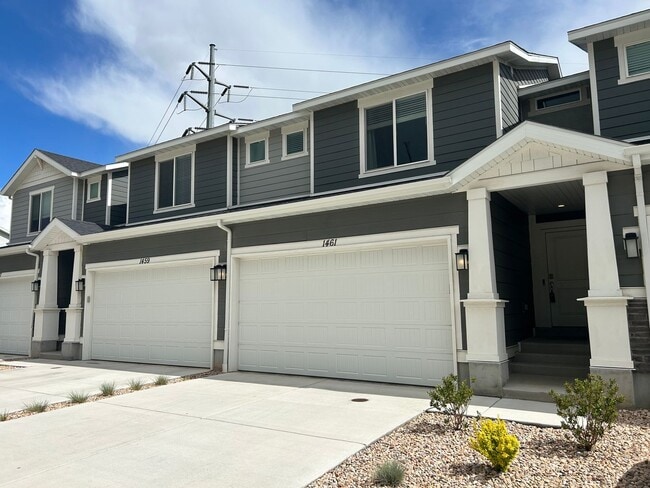 property at 1461 S Windy Rdg Dr