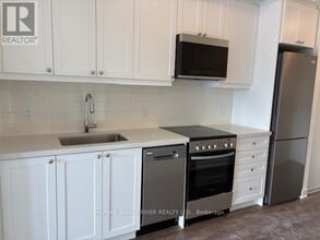 51 Clarington Blvd in Bowmanville, ON - Building Photo - Building Photo