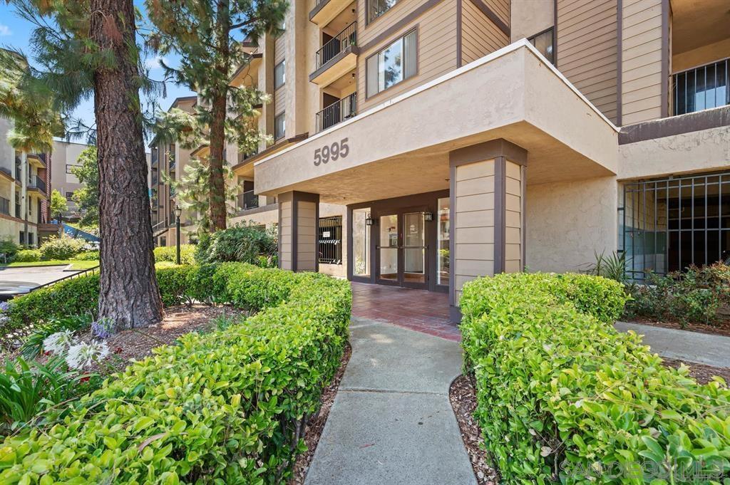 5995 Dandridge Ln in San Diego, CA - Building Photo