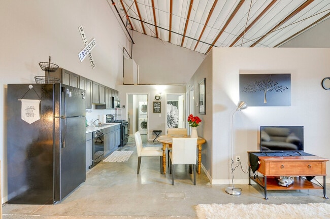 800 Oak St, Unit ID1386116P in Del Norte, CO - Foto de edificio - Building Photo