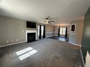 66 Great Oak Ct in Bunnlevel, NC - Building Photo - Building Photo