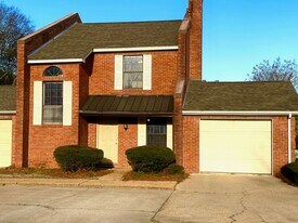 6 Coventry Pl in Tupelo, MS - Building Photo