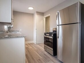 5210 N Johnstown Ave in Tulsa, OK - Building Photo - Building Photo