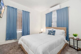 728 Johnson Ave in Lakeland, FL - Building Photo - Building Photo