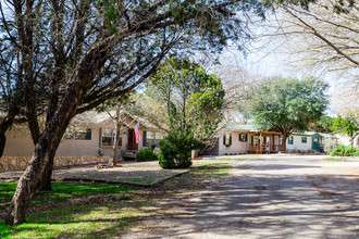 Cedar Oaks Mobile Home Park (55+) in Kerrville, TX - Building Photo - Building Photo