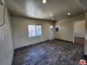 1426 E 48th St in Los Angeles, CA - Building Photo - Building Photo