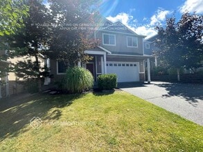 2020 197th St Ct E in Spanaway, WA - Building Photo - Building Photo