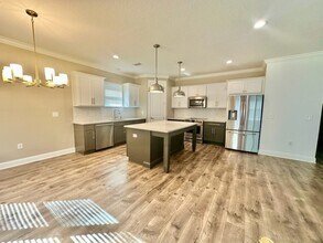 65 Laurel Oaks Dr in Freeport, FL - Building Photo - Building Photo