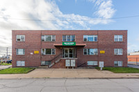 Northside Apartments in Omaha, NE - Building Photo - Building Photo