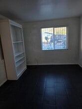 1320 W Sahuaro Dr in Phoenix, AZ - Building Photo - Building Photo