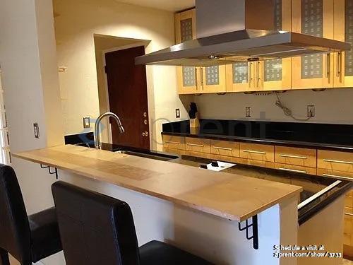 955 Shorepoint Ct in Alameda, CA - Building Photo