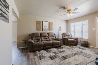 1304 Hendrix Ave in Alamogordo, NM - Building Photo - Building Photo