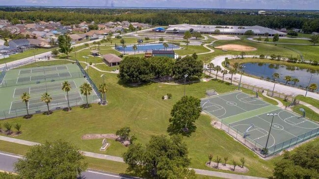 2010 Locust Berry Dr in Kissimmee, FL - Building Photo - Building Photo