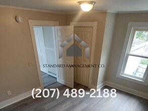 18 Summer St in Waterville, ME - Building Photo - Building Photo