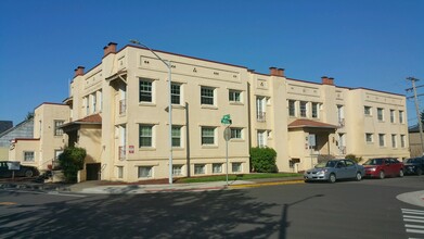 Avondale Apartments in Corvallis, OR - Building Photo - Building Photo