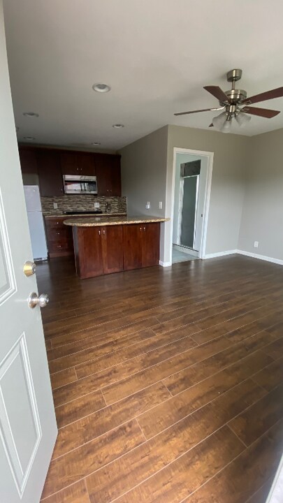 770 S Walnut St in La Habra, CA - Building Photo