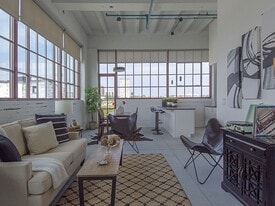 Steelcote Square in St. Louis, MO - Building Photo