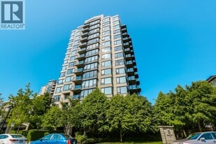 6233 Katsura St in Richmond, BC - Building Photo