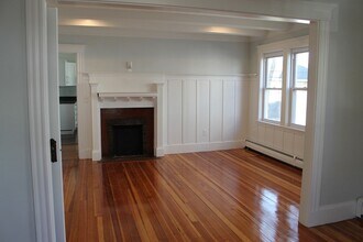 1016 South St in Boston, MA - Building Photo - Building Photo