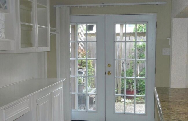 1381 Country Pl Dr in Houston, TX - Building Photo - Building Photo
