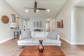 11406 Ruffed Grouse Dr in Austin, TX - Building Photo - Building Photo