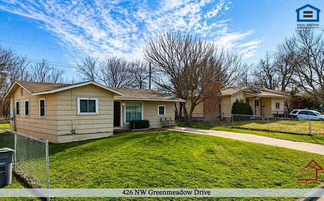 426 NW Greenmeadow Dr in Lawton, OK - Building Photo - Building Photo