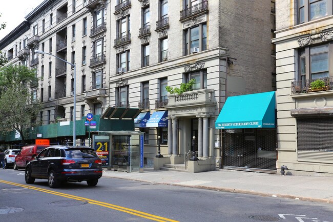 461 Fort Washington Ave in New York, NY - Building Photo - Building Photo