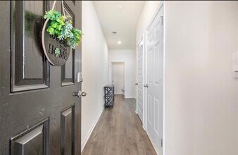 179 Hampton Cir in Mcdonough, GA - Building Photo - Building Photo