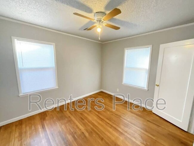 3754 W 42nd Pl in Tulsa, OK - Building Photo - Building Photo