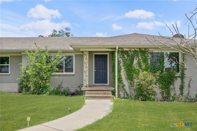 property at 4271 FM 438 Loop