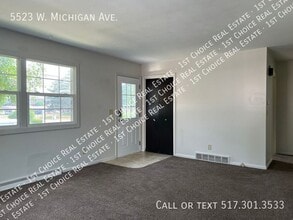 5523 W Michigan Ave in Lansing, MI - Building Photo - Building Photo