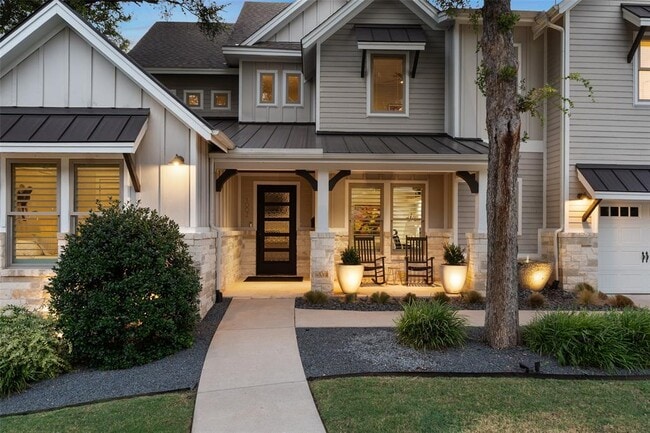 1002 Meriden Ln in Austin, TX - Building Photo - Building Photo