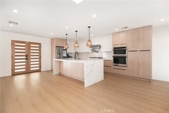 22539 Dolorosa St in Los Angeles, CA - Building Photo - Building Photo