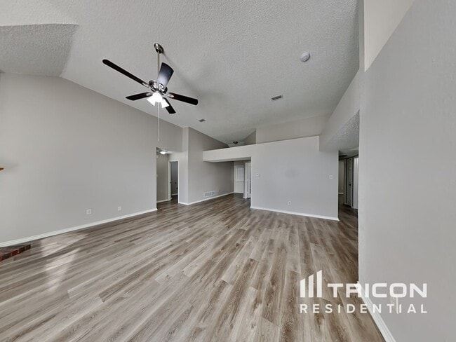 2338 Weyborn Dr in Arlington, TX - Building Photo - Building Photo