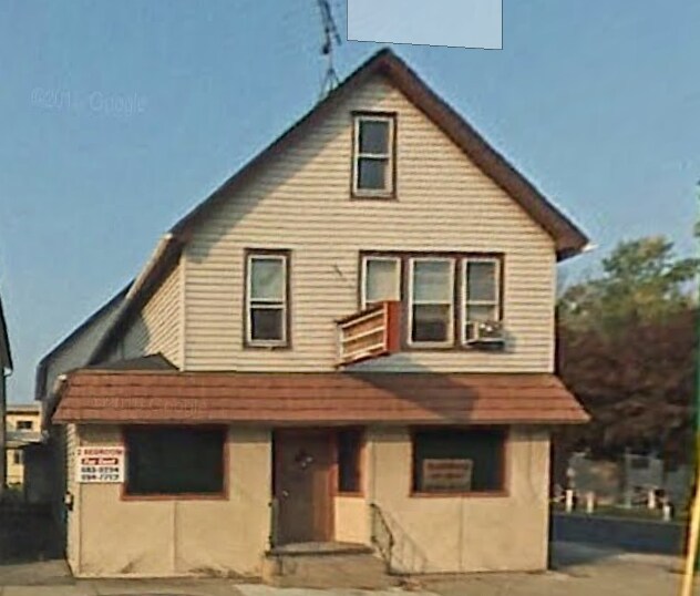 70 Oliver St in North Tonawanda, NY - Foto de edificio