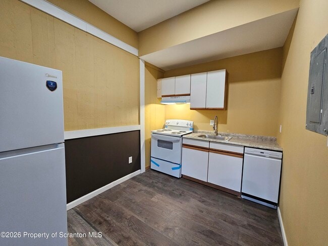 119 N River St in Olyphant, PA - Building Photo - Building Photo